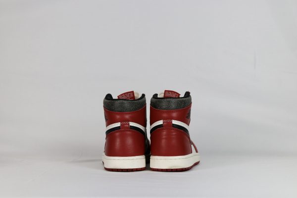 Jordan 1 Retro High OG Chicago Lost and Found - 42 - Image 2