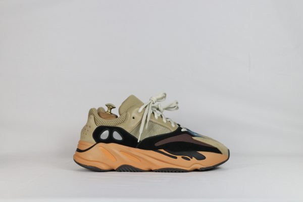 Yeezy Boost 700 Enflame Amber - 46