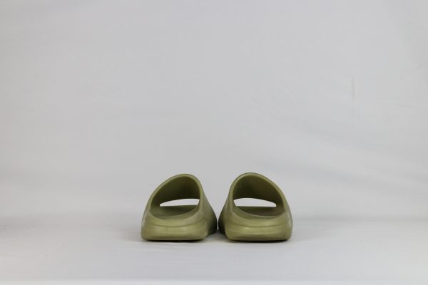 Yeezy Slide Resin - 39 - Image 2