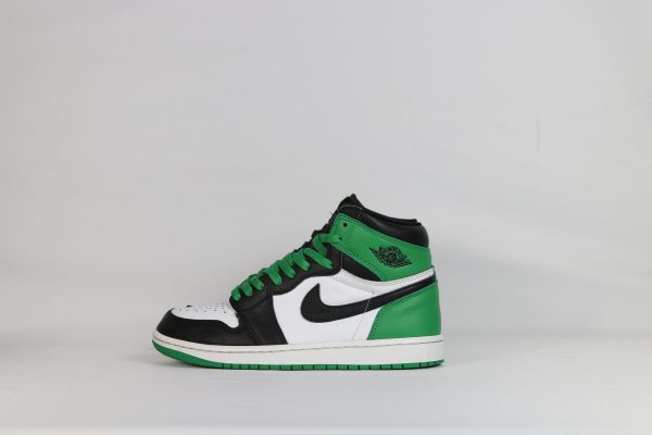 Jordan 1 Retro High OG Lucky Green • 41 - Image 7