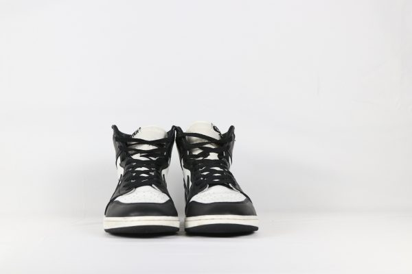 Jordan 1 Retro High '85 Black White • 44 - Image 5