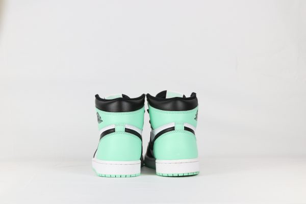 Jordan 1 Retro High OG Green Glow • 43 - Image 7