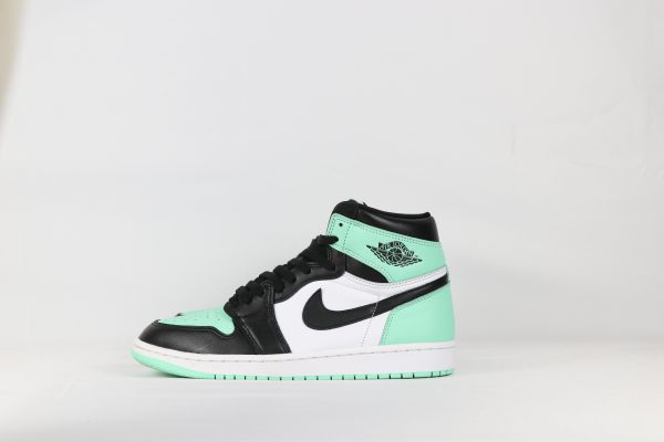 Jordan 1 Retro High OG Green Glow • 43 - Image 6