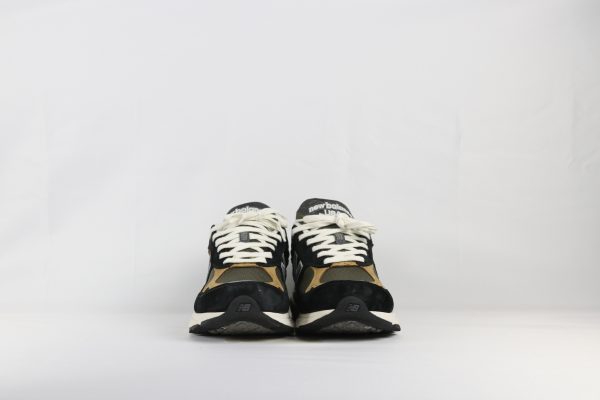 New Balance 990v3 MiUSA Black Tan - 44,5 ^ - Image 2