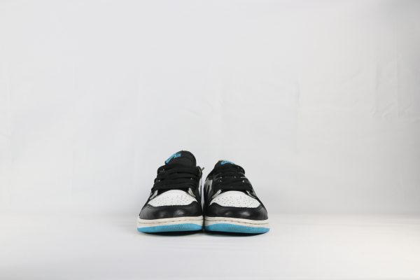 Jordan 1 Retro Low OG Black Dark Powder Blue - 42 - Image 2