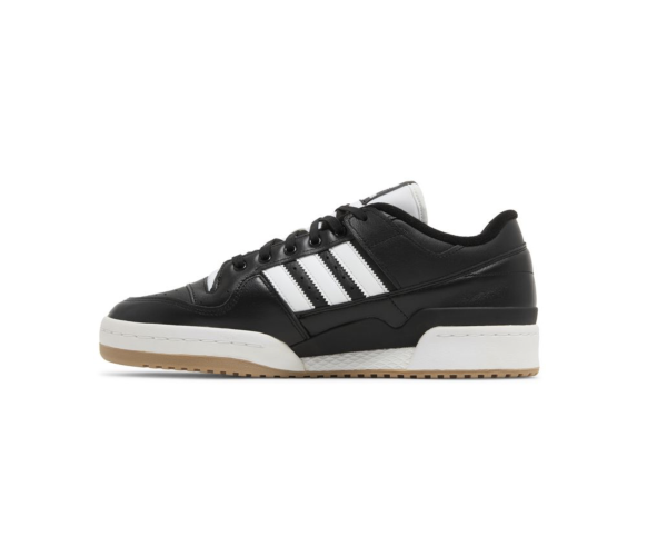 Adidas Forum 84 Low ADV Core Black Core White - Image 2