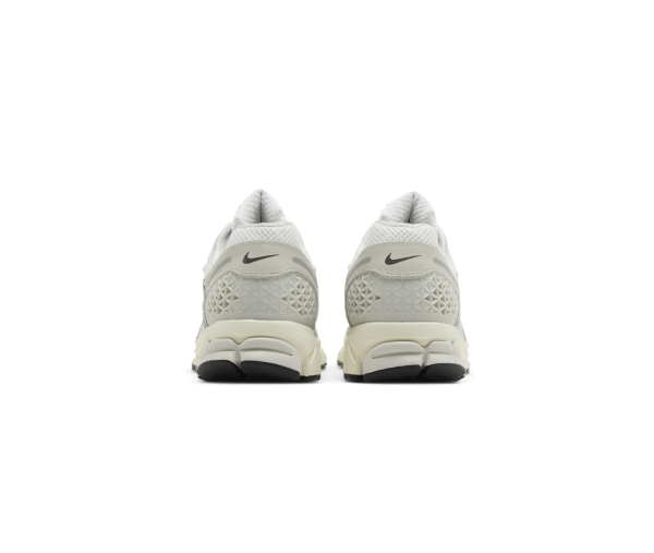 Nike Zoom Vomero 5 Platinum Tint - Image 4