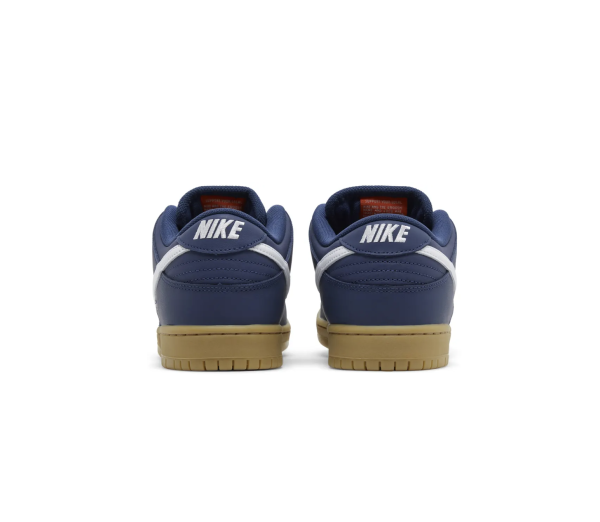 Nike SB Dunk Low Navy Gum - Image 4