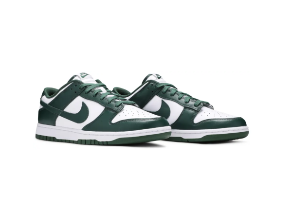 Nike Dunk Low Michigan State - Image 3