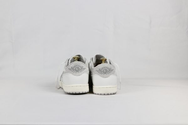 Jordan 1 Retro Low '85 Neutral Grey - 42 - Image 6