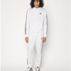 Nike Sportswear CLUB suit white black