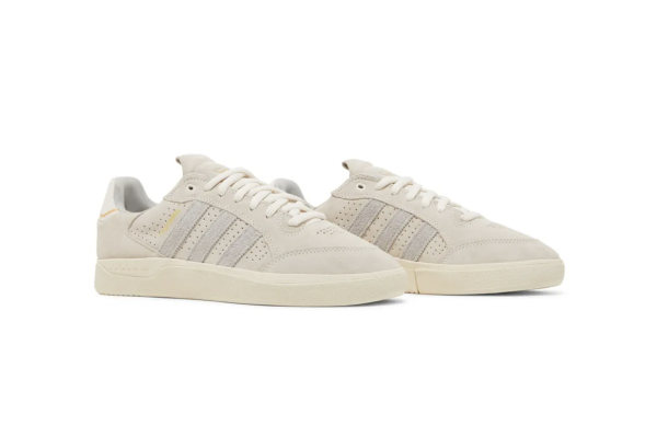 Adidas Tyshawn Low Chalk White - Image 3