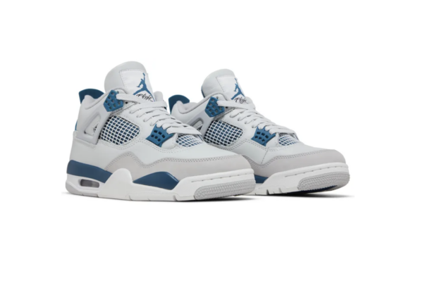 Jordan 4 Retro Military Blue 2024 - Image 5