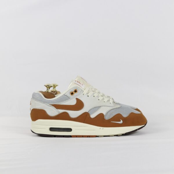 Nike Air Max 1 Patta Waves Monarch (with Bracelet) - 42