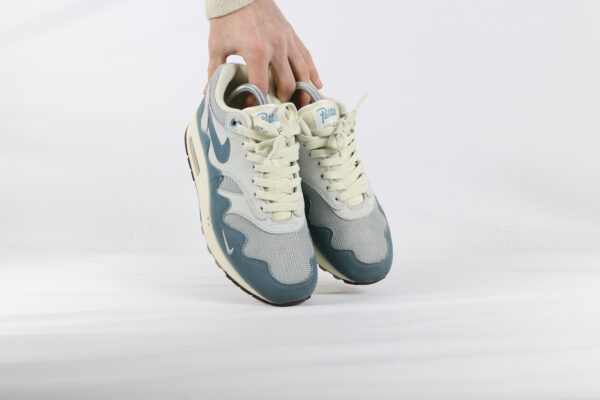 Nike Air Max 1 Patta Waves Noise Aqua (with Bracelet) - 41 - Image 7