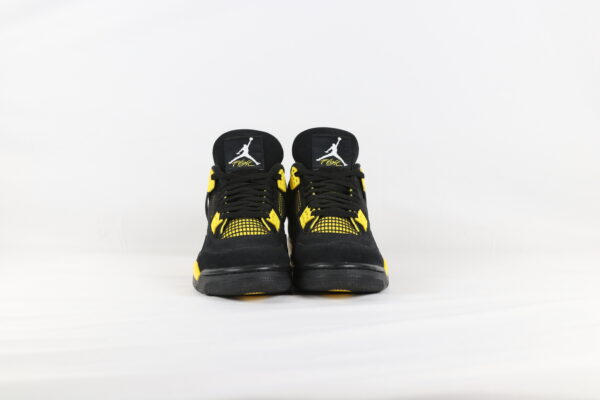 Jordan 4 Retro Thunder - 45,5 - Image 2