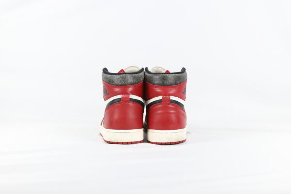 Jordan 1 Retro High OG Chicago Lost and Found - 47,5 - Image 8