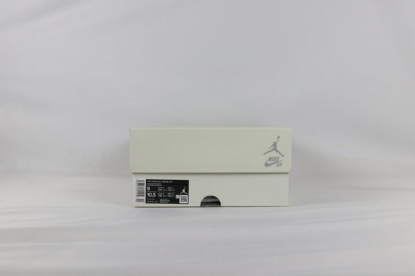 Jordan 4 Retro SB Pine Green - 42,5