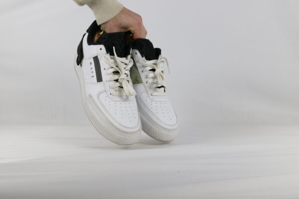 Nike Air Force 1 Type White Black Volt - 44 * - Image 4