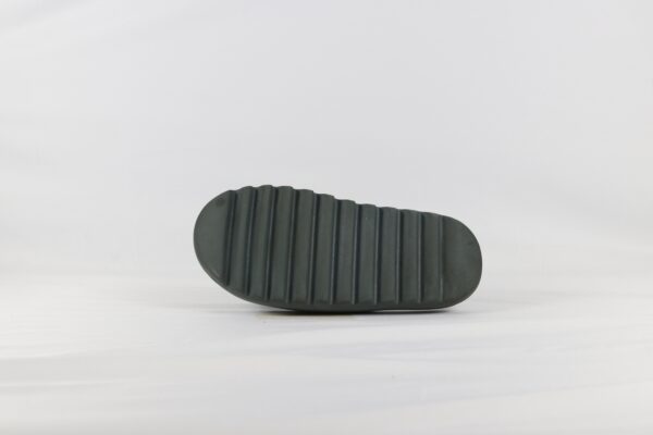 Yeezy slide slate marine - 46 - Image 2