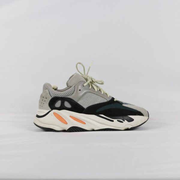 Yeezy Boost 700 Wave Runner - 44 - Image 9