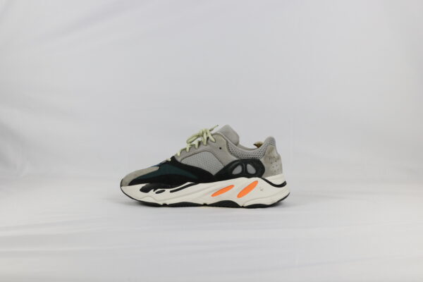 Yeezy Boost 700 Wave Runner - 44 2/3 - Image 4