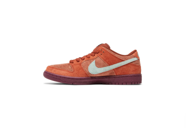 Nike SB Dunk Low Mystic Red Rosewood - Image 2