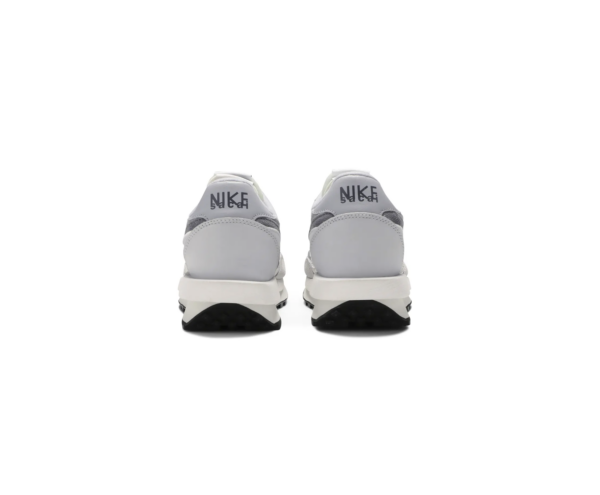 Nike LD Waffle sacai Summit White - Image 4