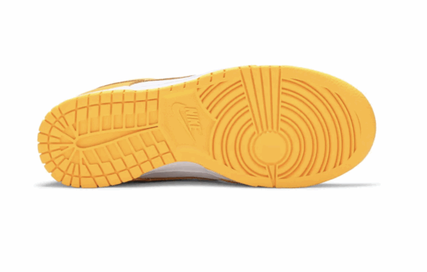 Nike Dunk Low Laser Orange W