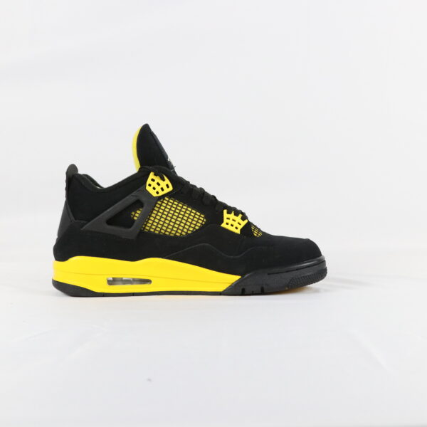 Jordan 4 Retro Thunder - 45,5