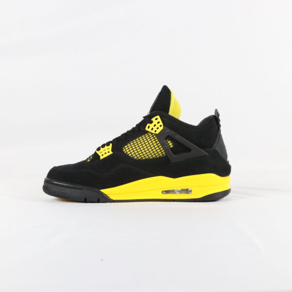 Jordan 4 Retro Thunder - 45,5
