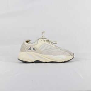 Yeezy Boost 700 Analog - 43 1/3