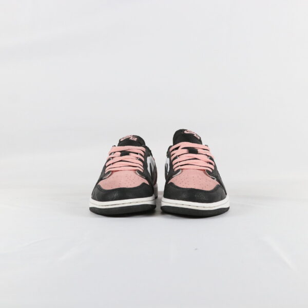Jordan 1 Low OG Bleached Coral - 42