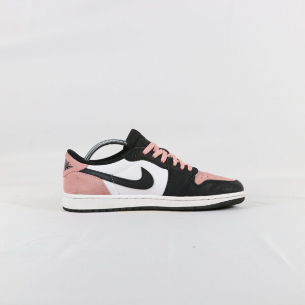Jordan 1 Low OG Bleached Coral - 42