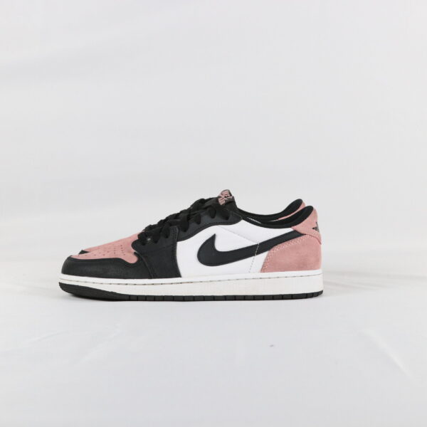 Jordan 1 Low OG Bleached Coral - 42