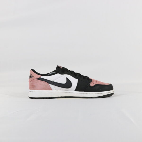 Jordan 1 Low OG Bleached Coral - 42