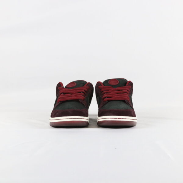 Nike SB Dunk Low Riot Skateshop - 42,5