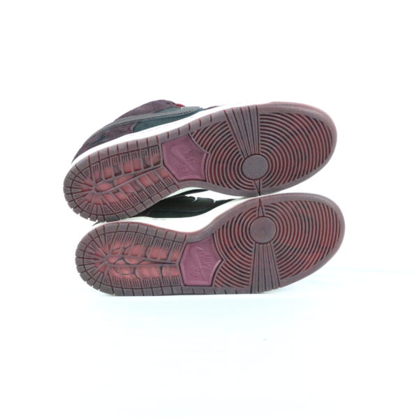 Nike SB Dunk Low Riot Skateshop - 42,5