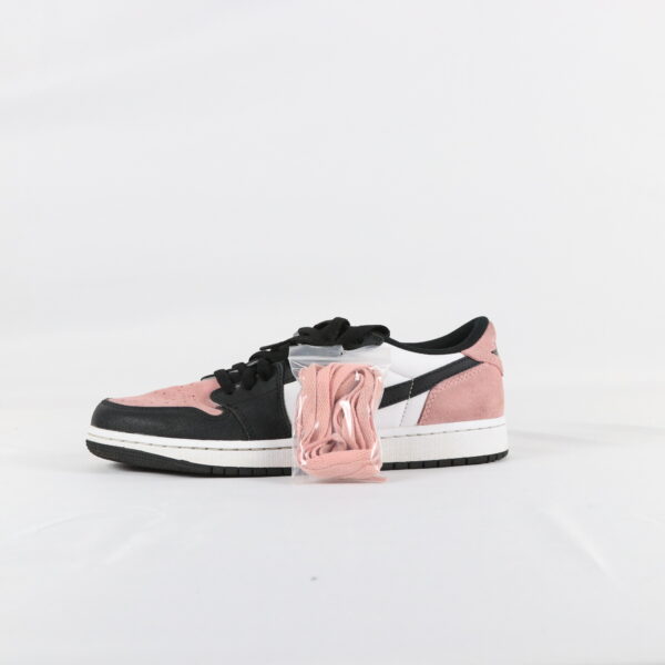 Jordan 1 Low OG Bleached Coral - 42