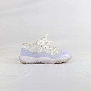 Jordan 11 Retro Low Pure Violet W - 38