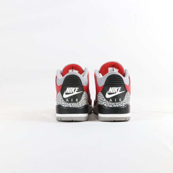 Jordan 3 Retro SE Unite - 41