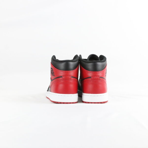 Jordan 1 Mid Banned - 43
