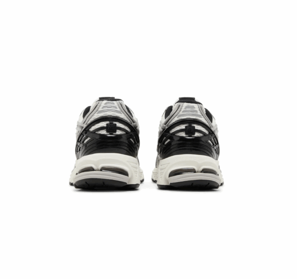 New Balance 1906R Silver Black - Image 4