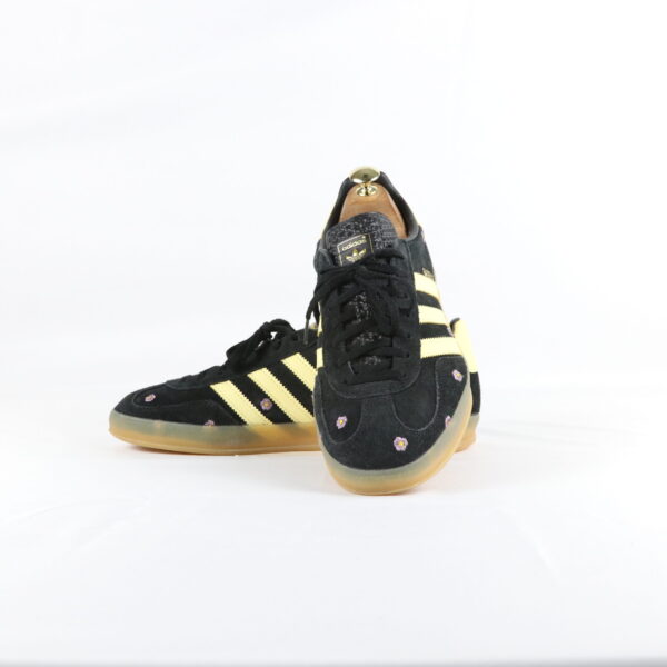 Adidas Gazelle Indoor Core Black Almost Yellow Floral - 42