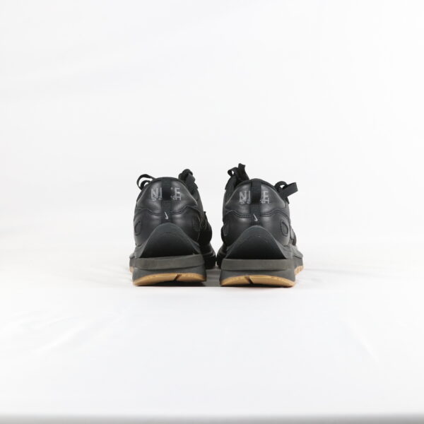 Nike Vaporwaffle sacai Black Gum - 44