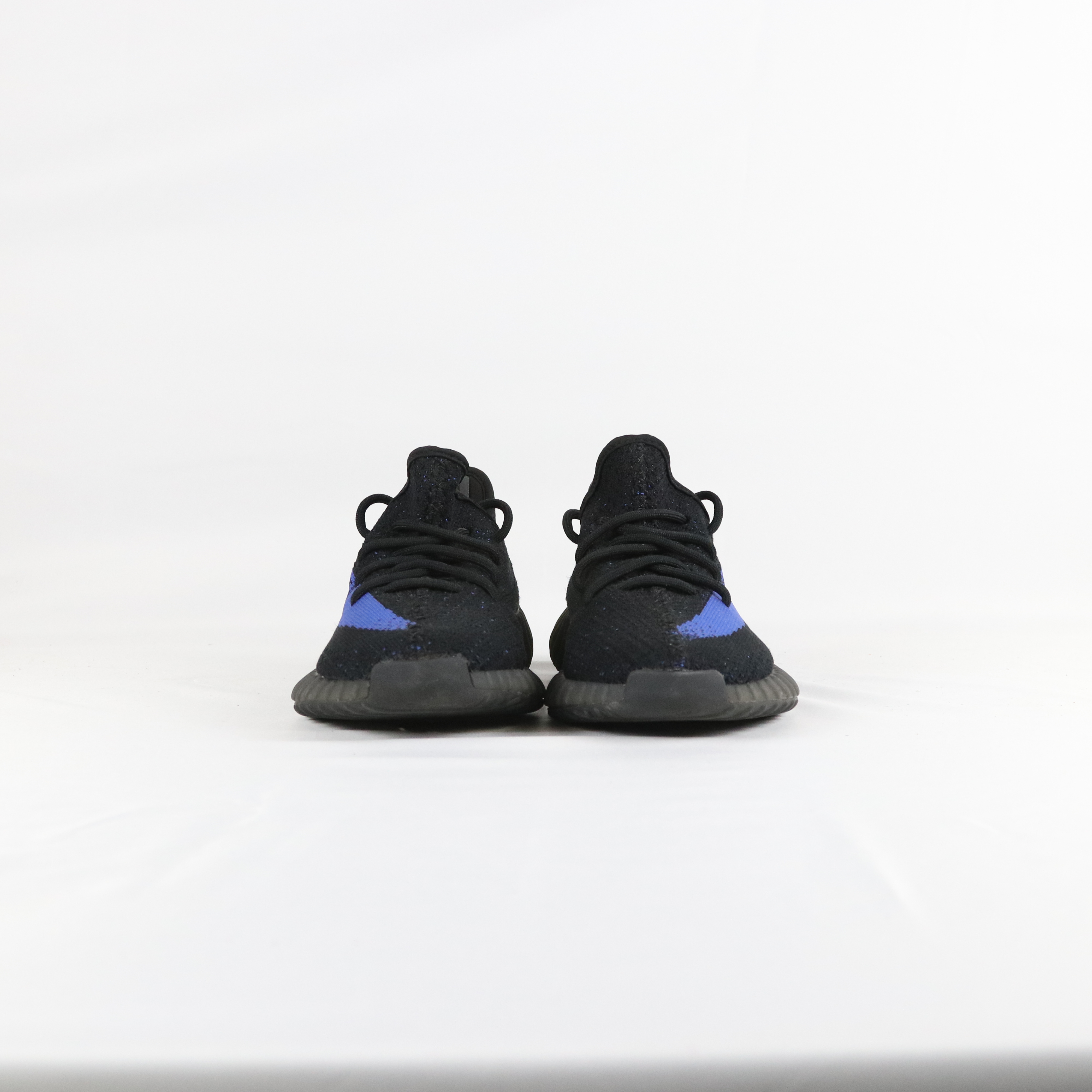 Yeezy Boost 350 V2 Dazzling Blue - 41 1/3