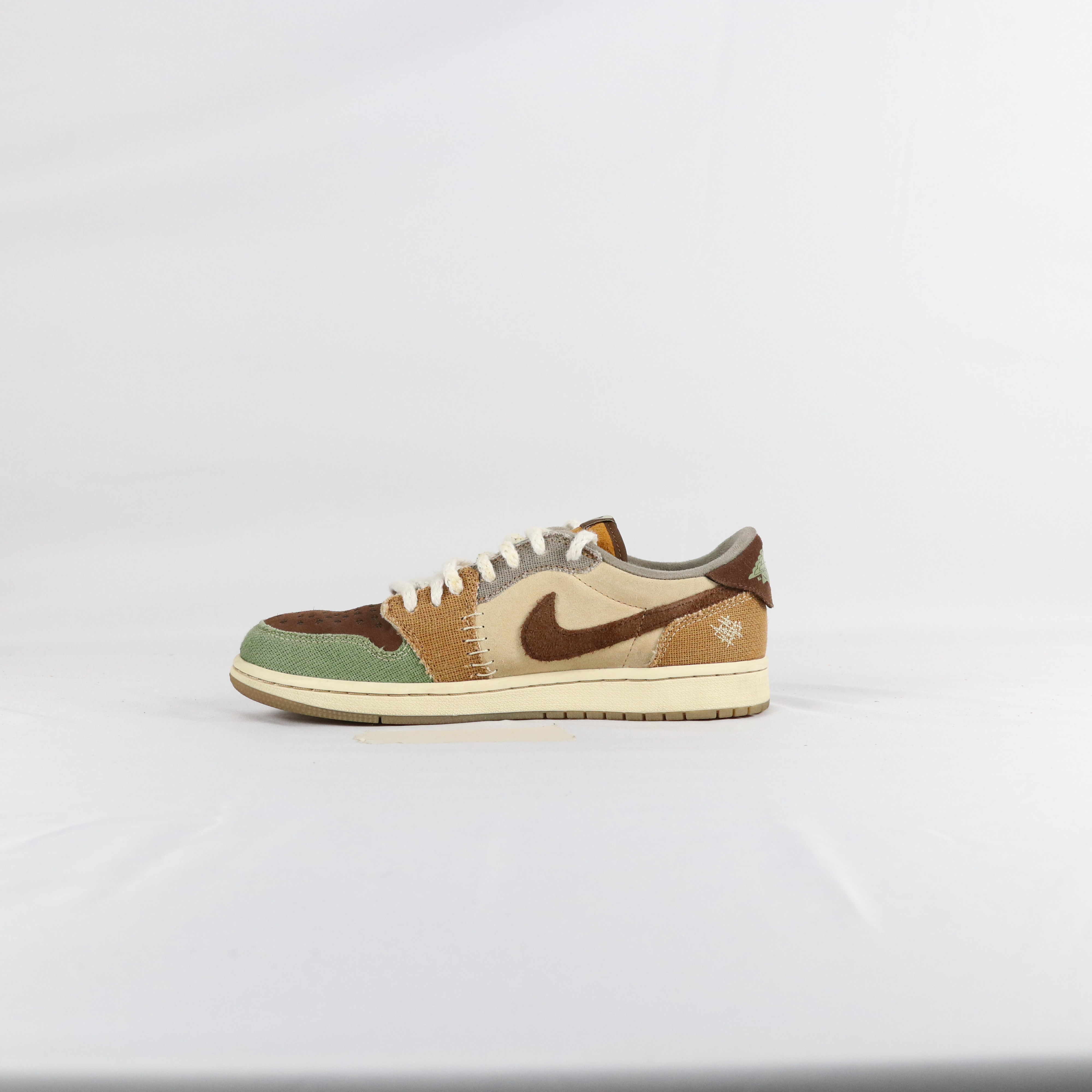 Jordan 1 Retro Low OG Zion Williamson Voodoo - 40,5