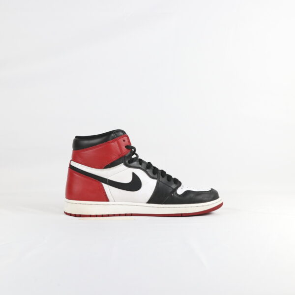 Jordan 1 Retro High Black Toe - 46