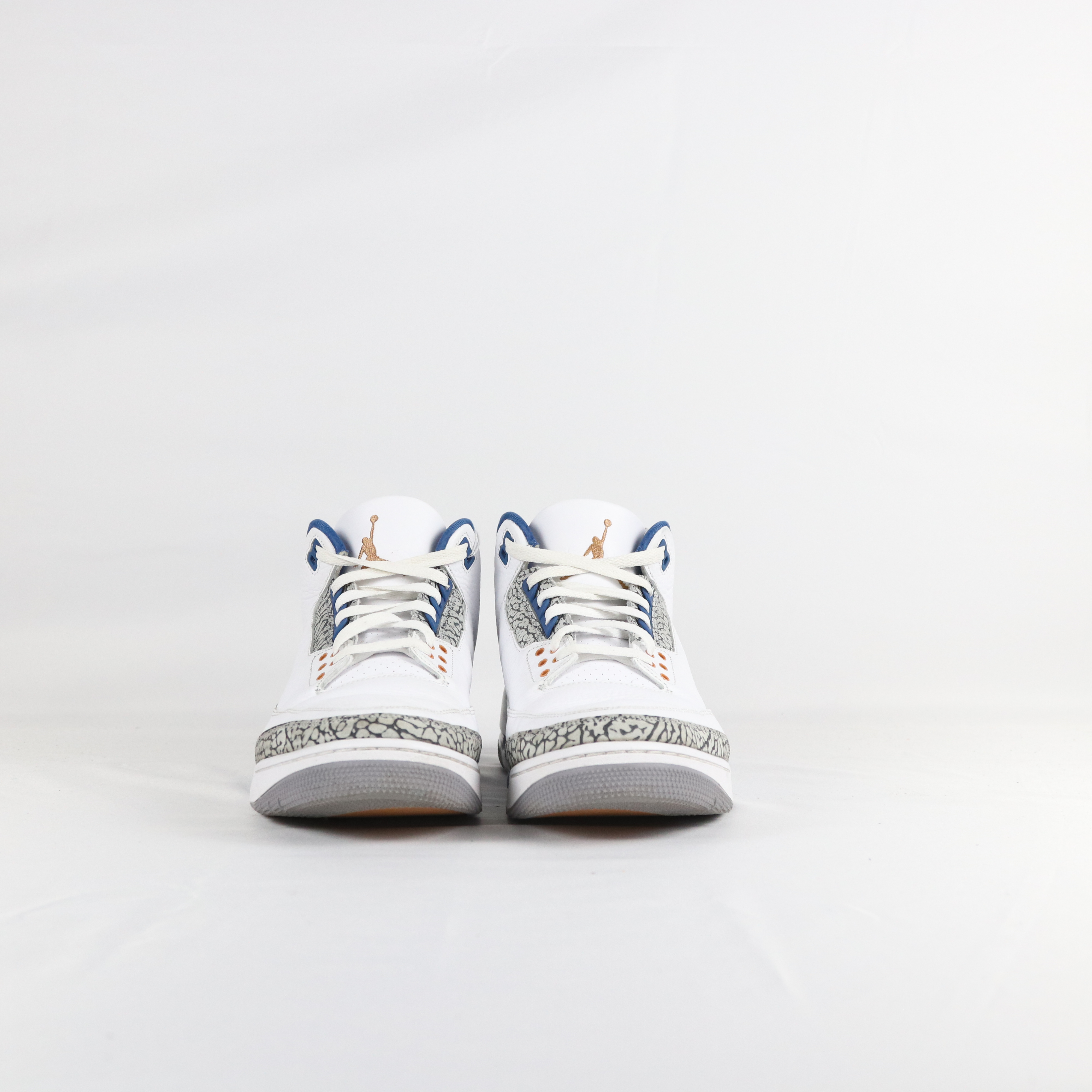 Jordan 3 Retro Wizards - 46