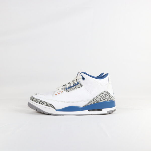 Jordan 3 Retro Wizards - 46
